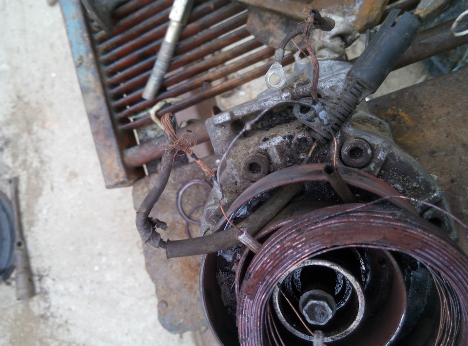 Заклинило шкив компрессора кондиционера. — Mercedes-Benz C-class (W202 ...