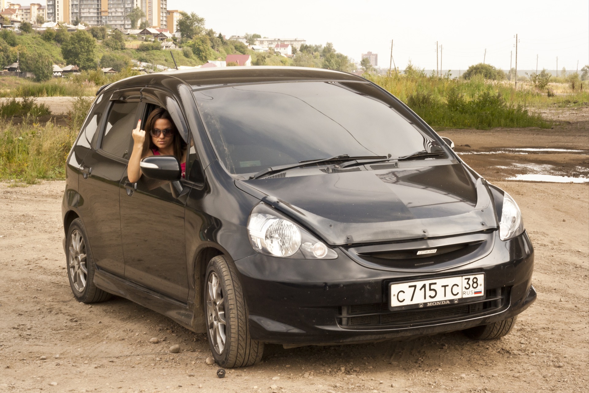 Купить хонда фит в новосибирском
