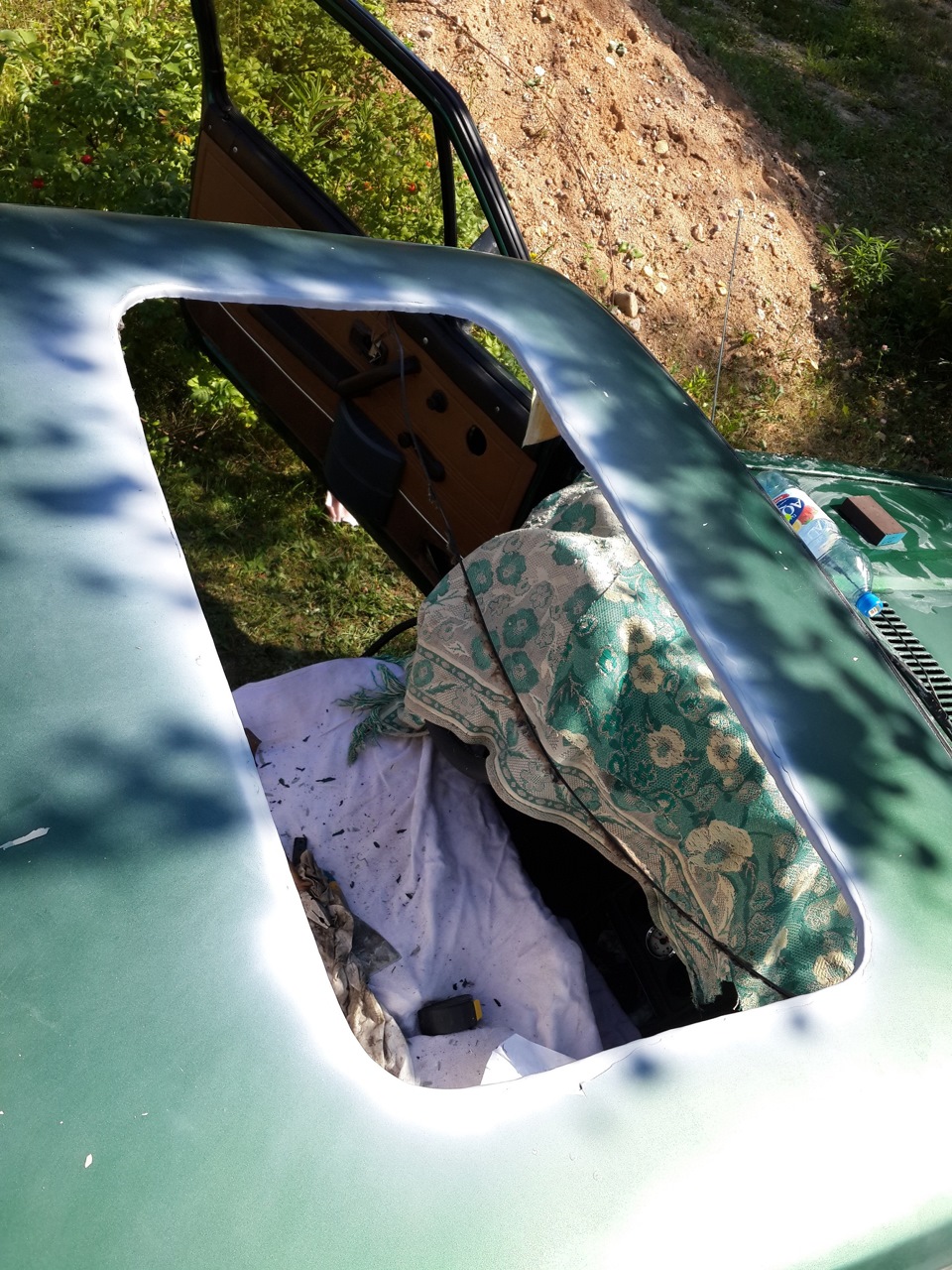 решил врезать люк. — Volkswagen Golf Mk1, 1,1 л, 1982 года | тюнинг ...