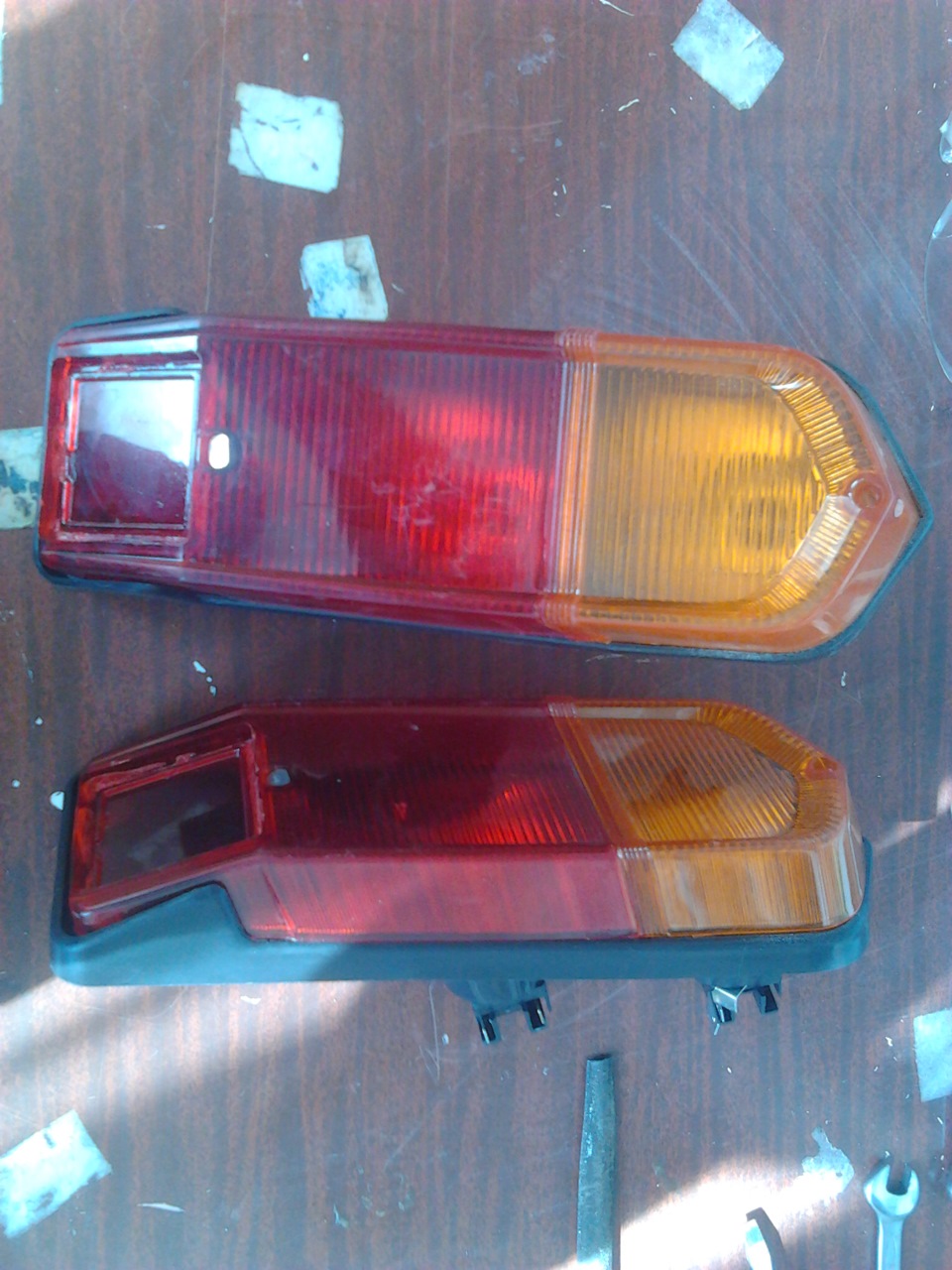 задние фонари ваз 2102