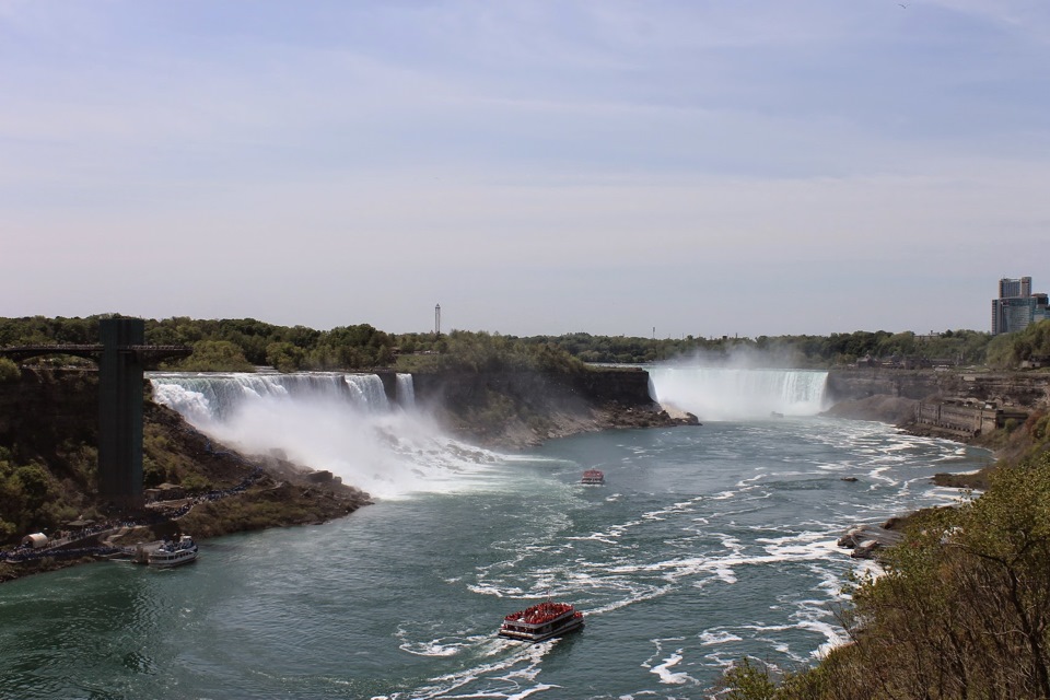 Rainbow Bridge or on foot in America