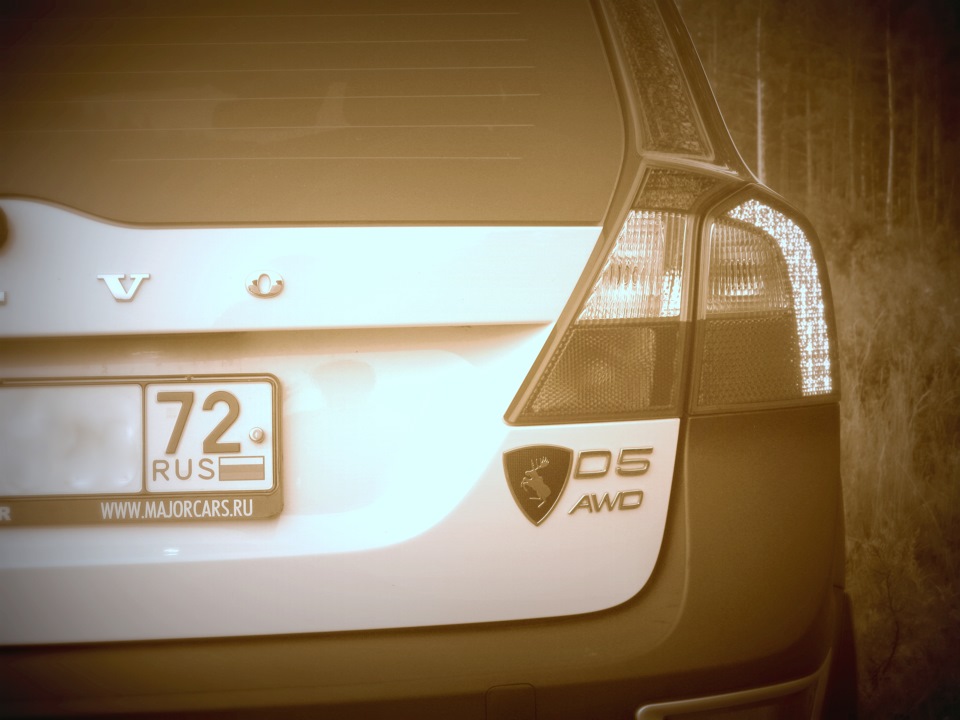 вольво-лось! — Volvo XC70 III, 2,4 л, 2011 года | стайлинг | DRIVE2