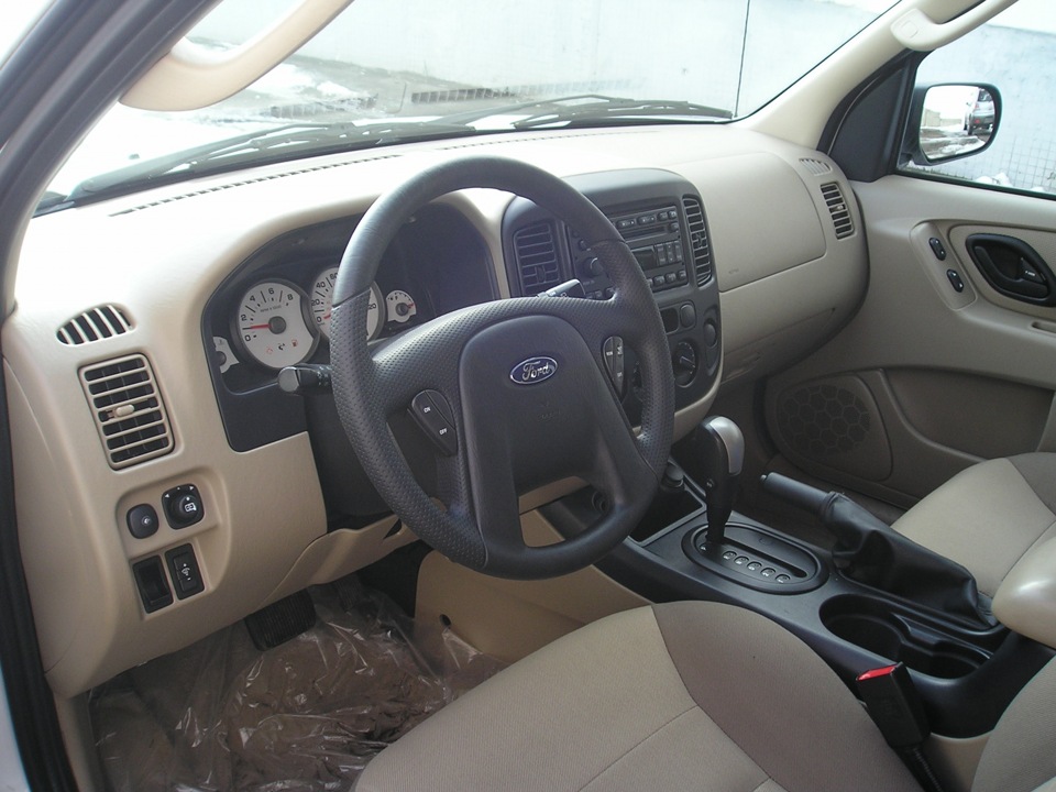 Ford Escape 2008 гибрид салон