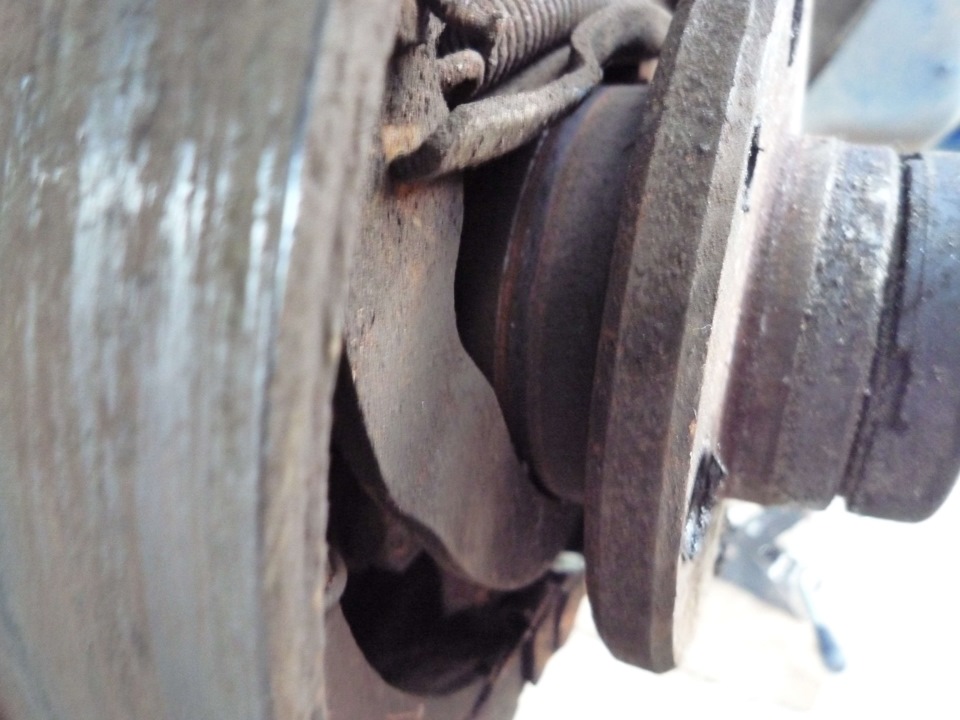 Расточка тормозных барабанов. Ремонт ручника. — Lada 2115, 1,5 л, 2005 ...