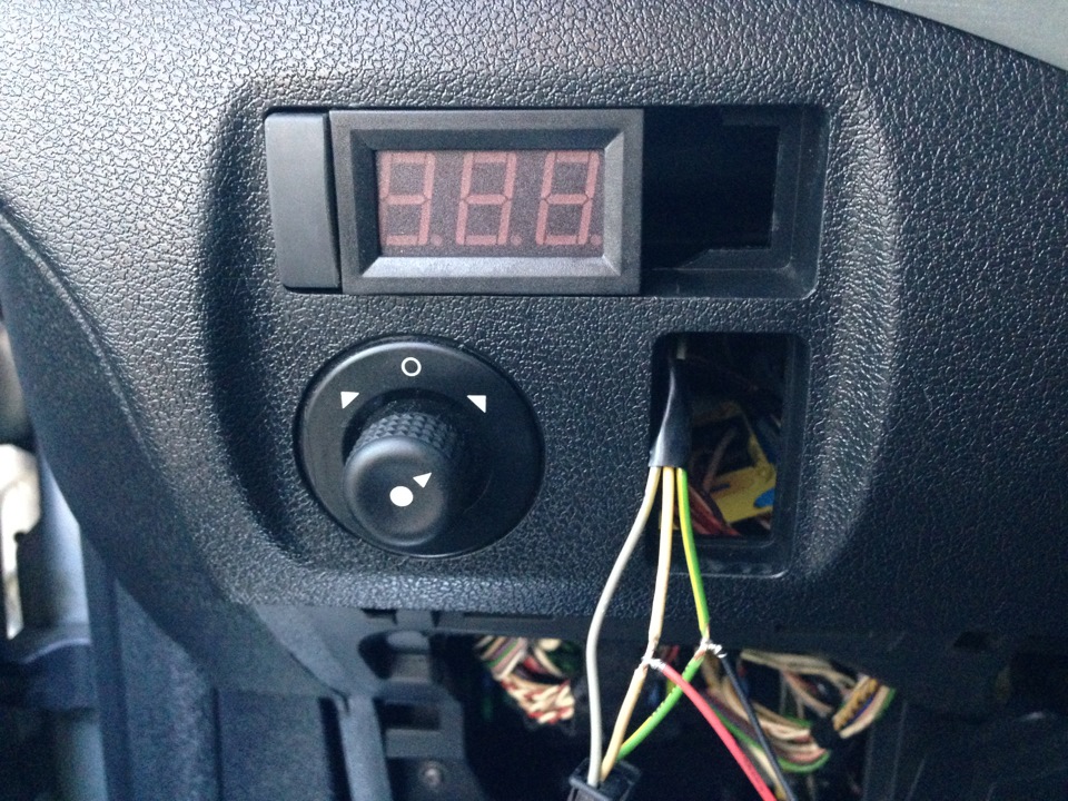 поставил вольтметр — DRIVE2