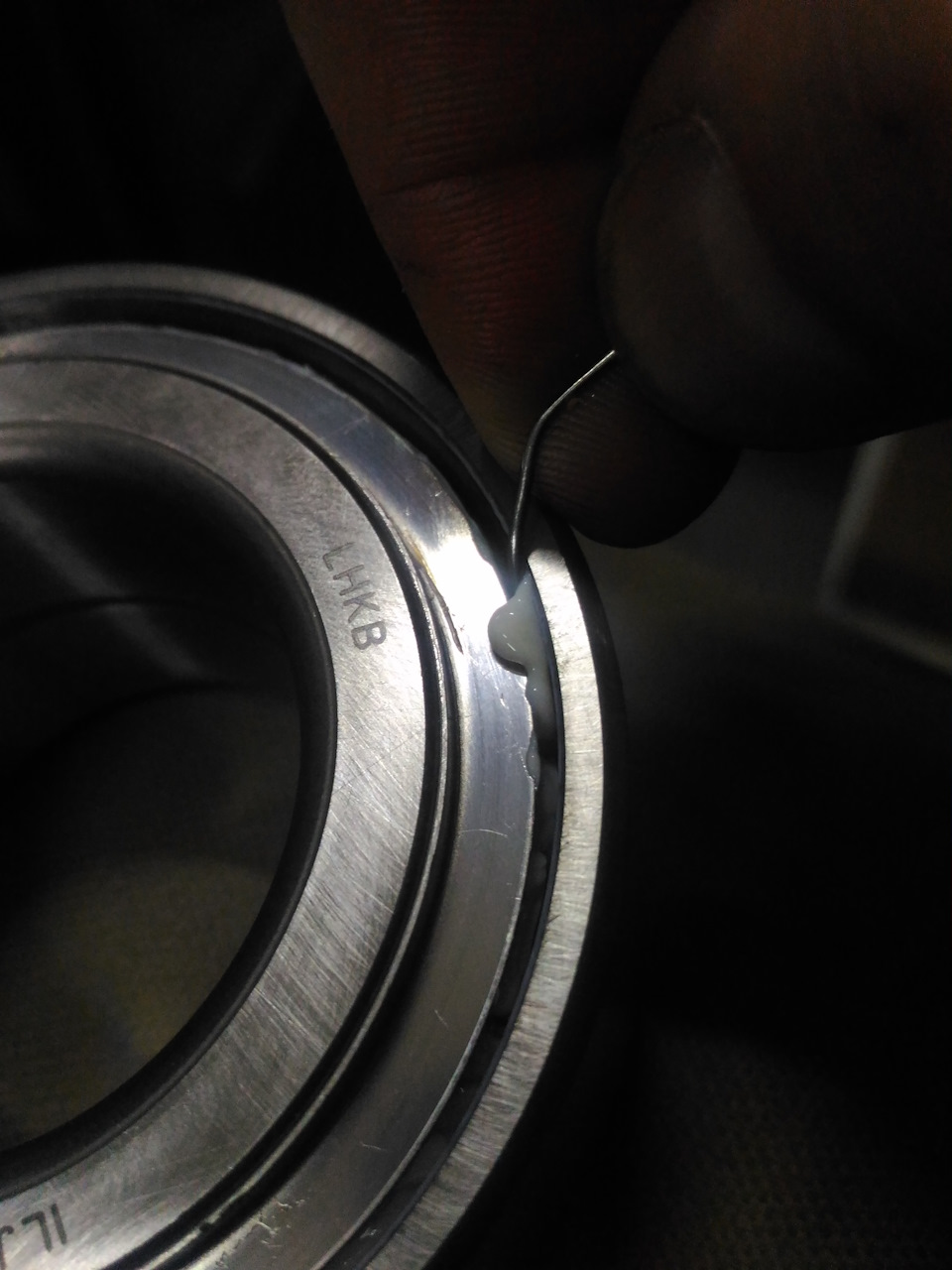 Замена смазки в подшипнике. — Hyundai Sonata IV (EF), 2 л, 2005 года ...