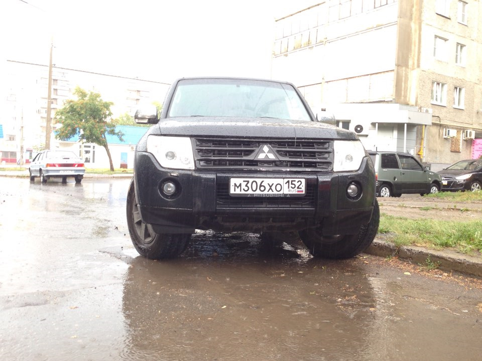 Треснувший бампер — DRIVE2