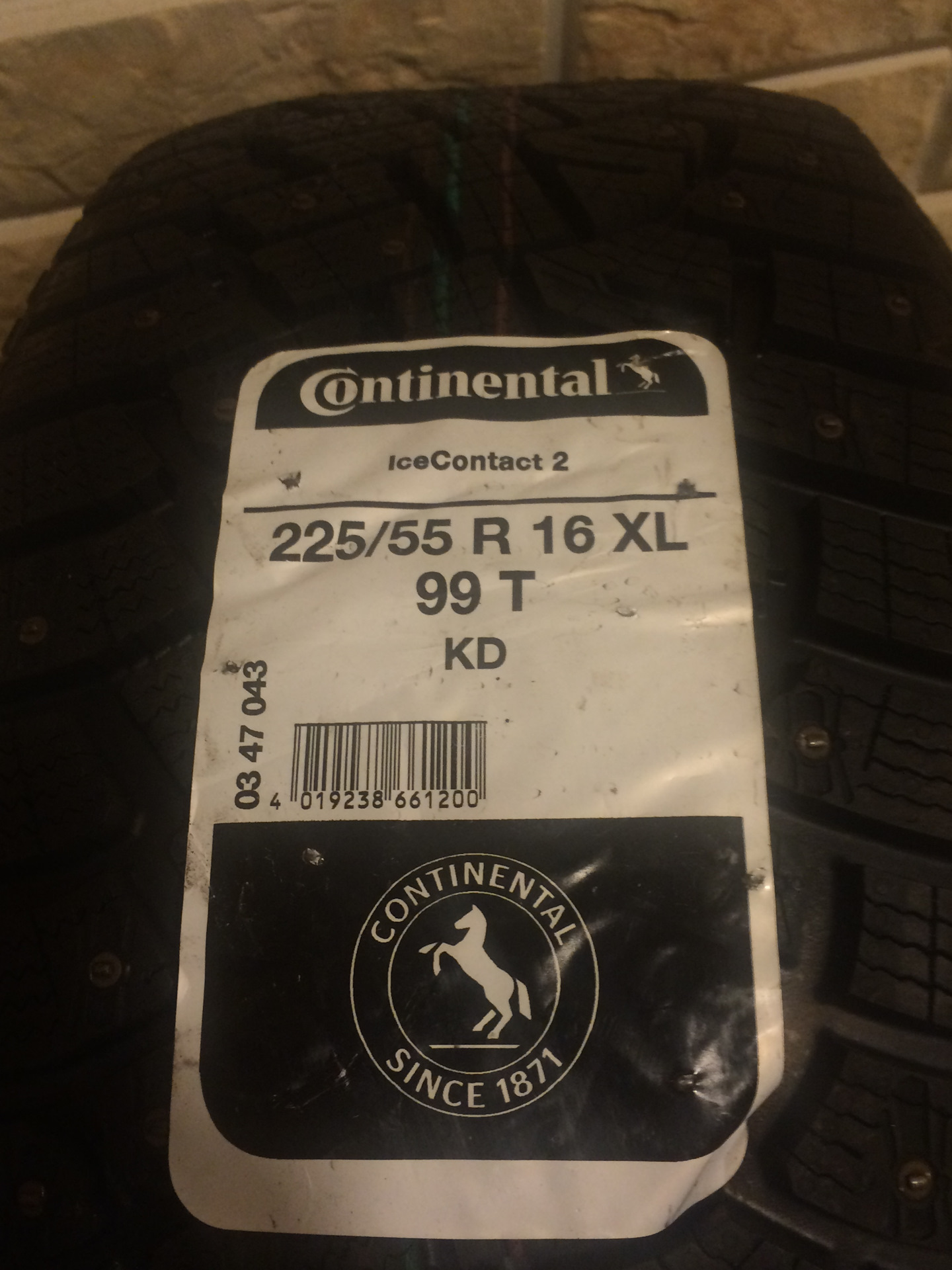 Новые тапки с гвоздями (Зимние шины) — Volvo S80 (2G), 1,6 л, 2010 года ...