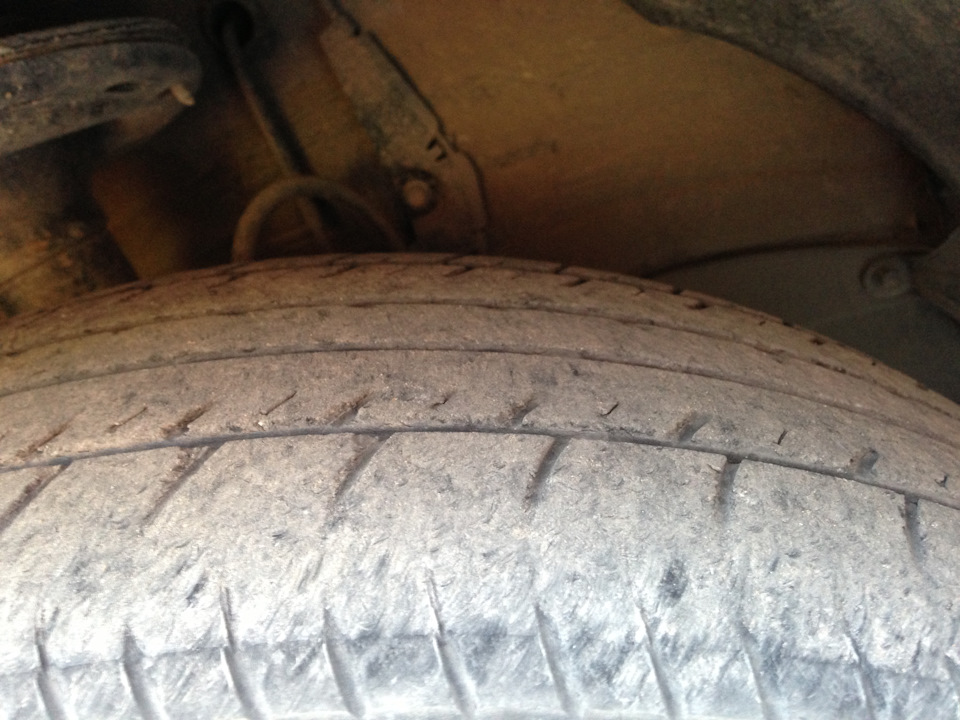 Родная резина — износ! — Toyota Camry (XV50), 2 л, 2015 года | другое ...