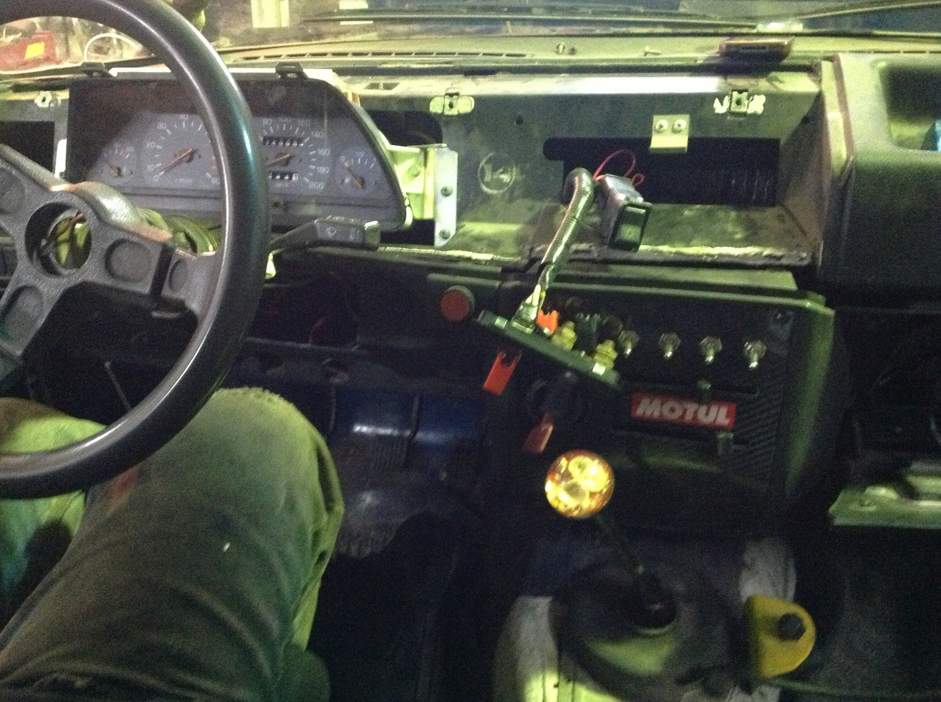 Как снять руль иж ода Щиток нового образца - ИЖ 2126, 1,6 л, 2003 года наблюдение DRIVE2
