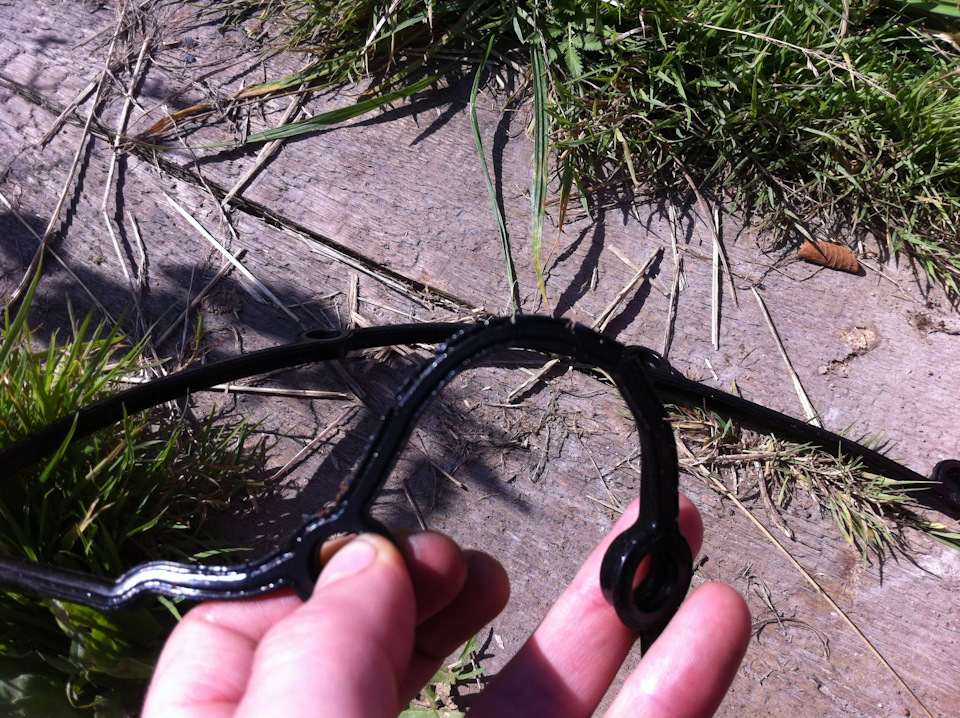 замена прокладки под клапанной крышкой — Skoda Octavia A4 Mk1, 1,6 л ...