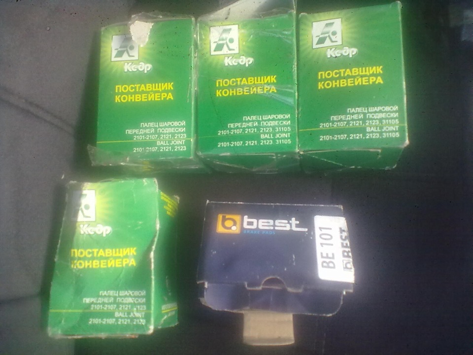 замена шаровых опор, резинок стабилизатора, трапеции. — Lada 2107, 1,6 ...