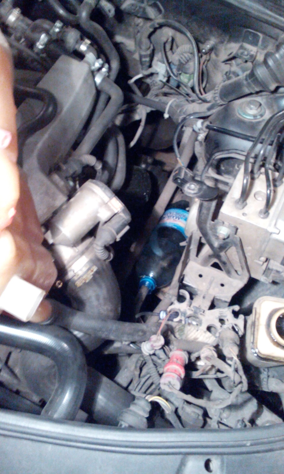 Замена жидкости ГУР — Volkswagen Passat B5, 1,8 л, 2000 года | плановое ...