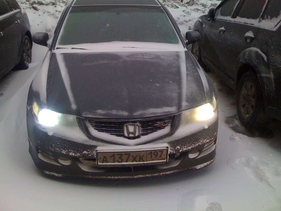 про лампы ксенона ближнего света — Honda Accord (7G), 2,4 л, 2006 года ...
