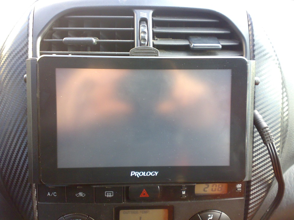 рамка для навигатора — Toyota RAV4 (II), 2 л, 2004 года | тюнинг | DRIVE2