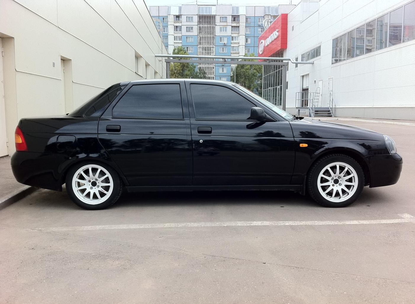 ПРОДАМ АВТО — Lada Приора седан, 1,6 л, 2009 года | продажа машины | DRIVE2