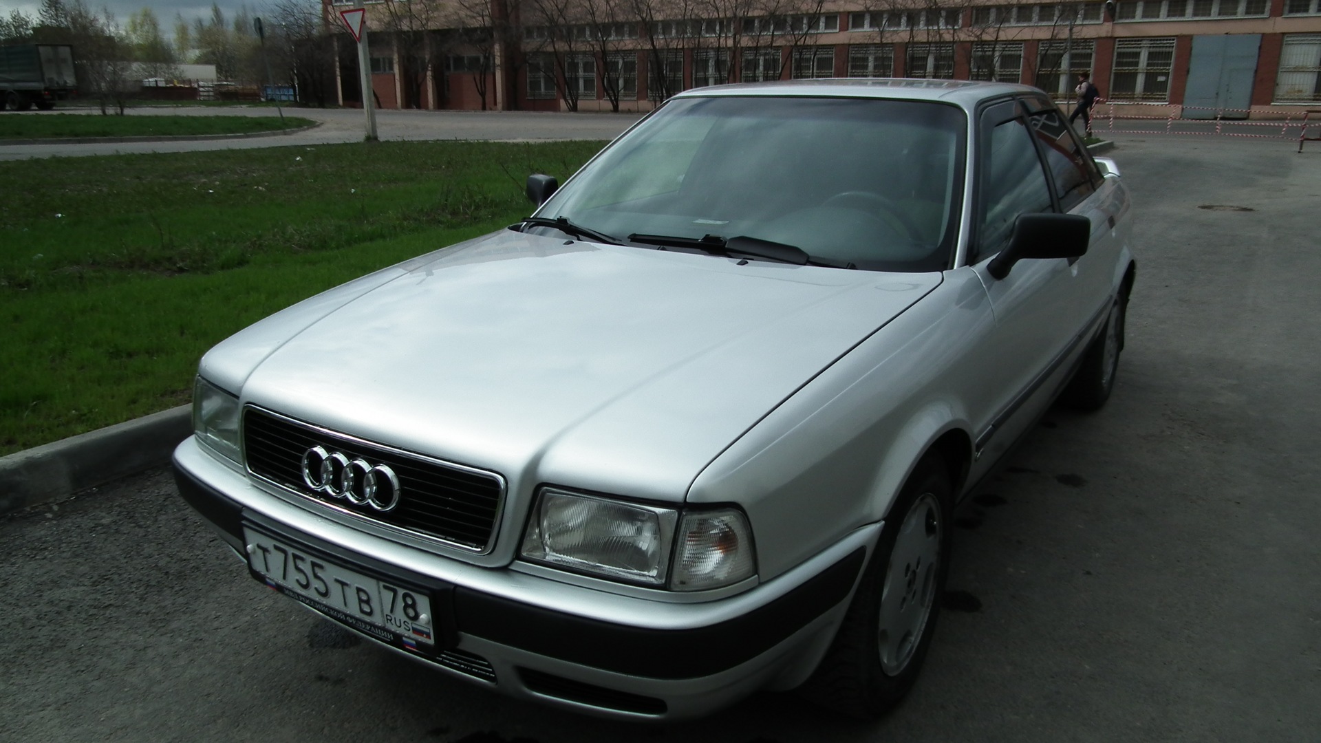 Audi 80 (B4) 2.0 бензиновый 1992 | Аудюша ABK Автомат на DRIVE2