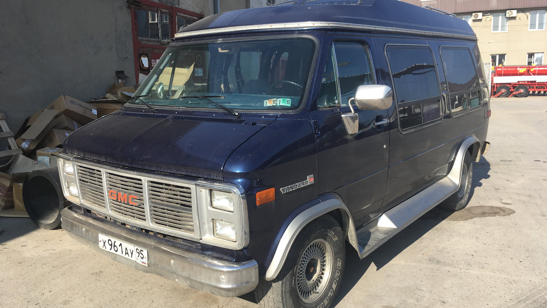 GMC Vandura 5.7 бензиновый 1988 | АМЕРИКАНСКАЯ ЛЕГЕНДА на DRIVE2