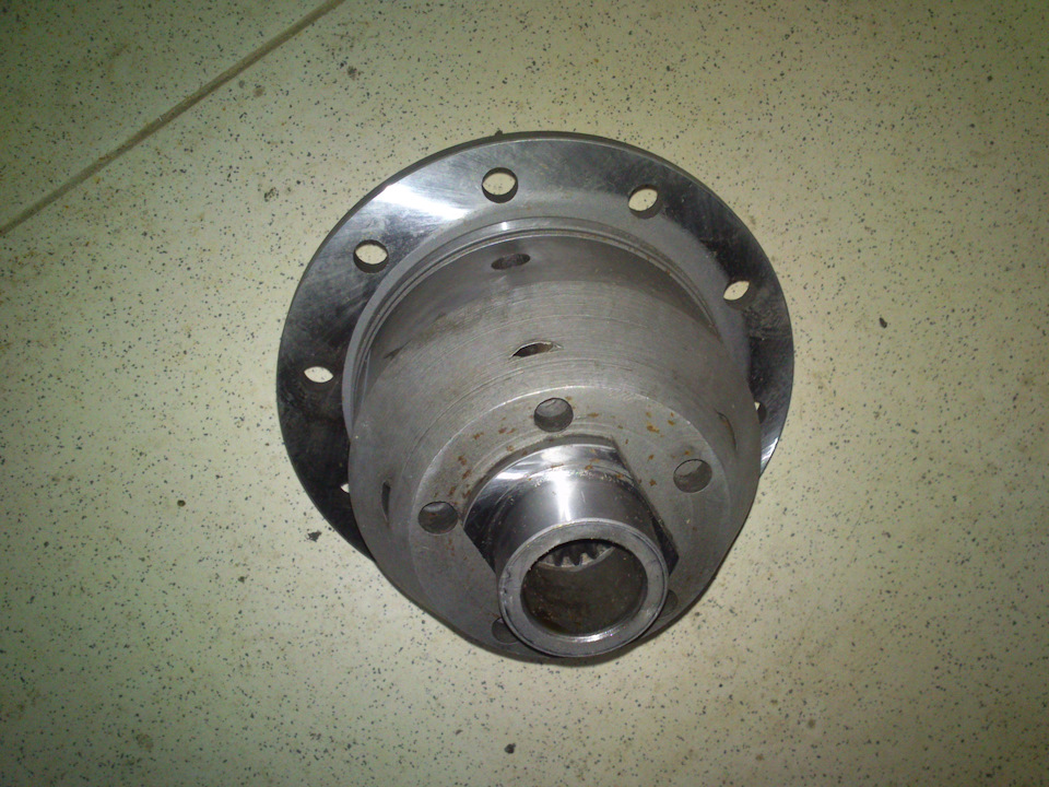 самоблок нирфи — Isuzu VehiCross