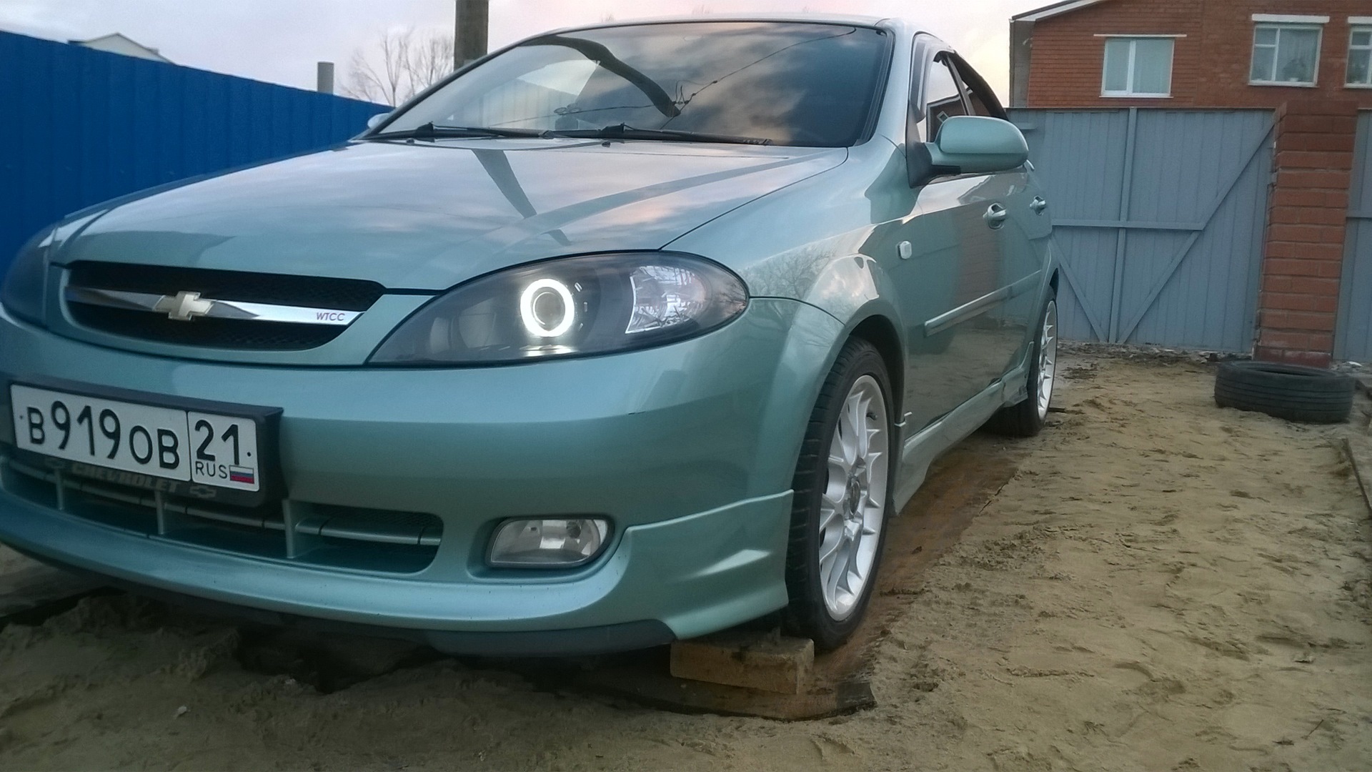 Chevrolet Lacetti хэтчбек обвес