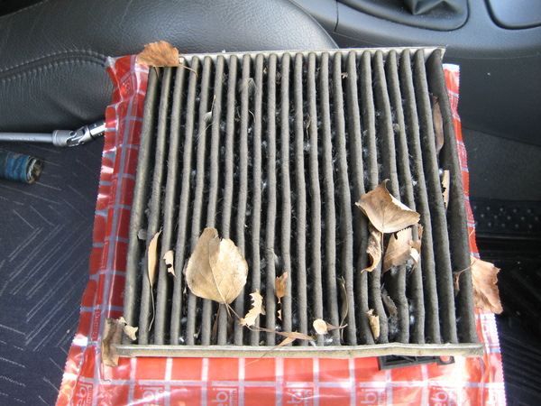 Выглядел примерно так — Lada XRAY