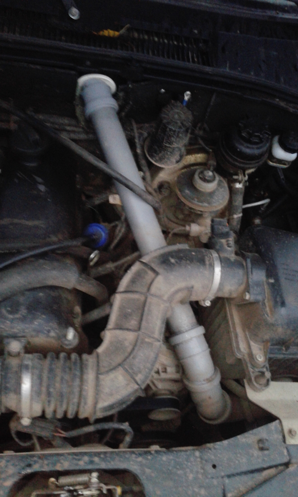 сантехшноркель — Chevrolet Niva (1G), 1,7 л, 2005 года | тюнинг | DRIVE2