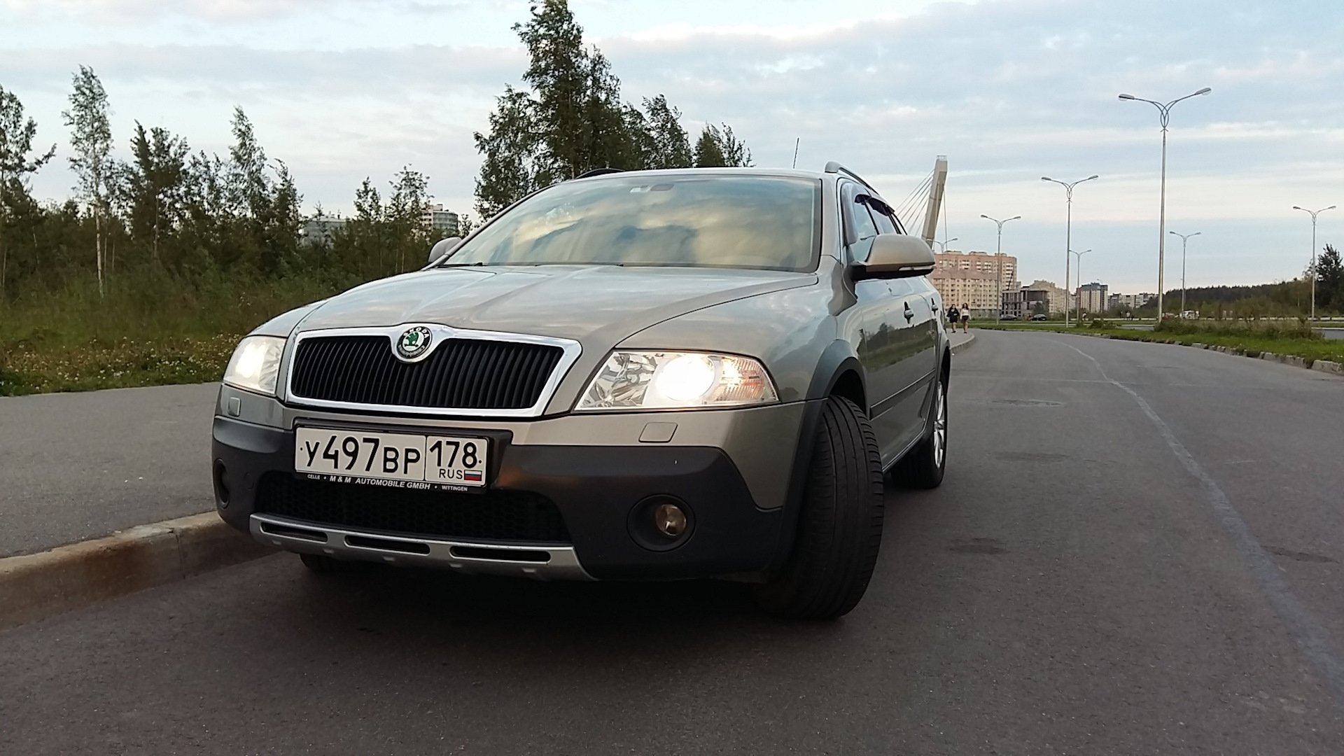 Skoda Octavia Scout A5 Mk2 2.0 дизельный 2009 | Серый Демон на DRIVE2