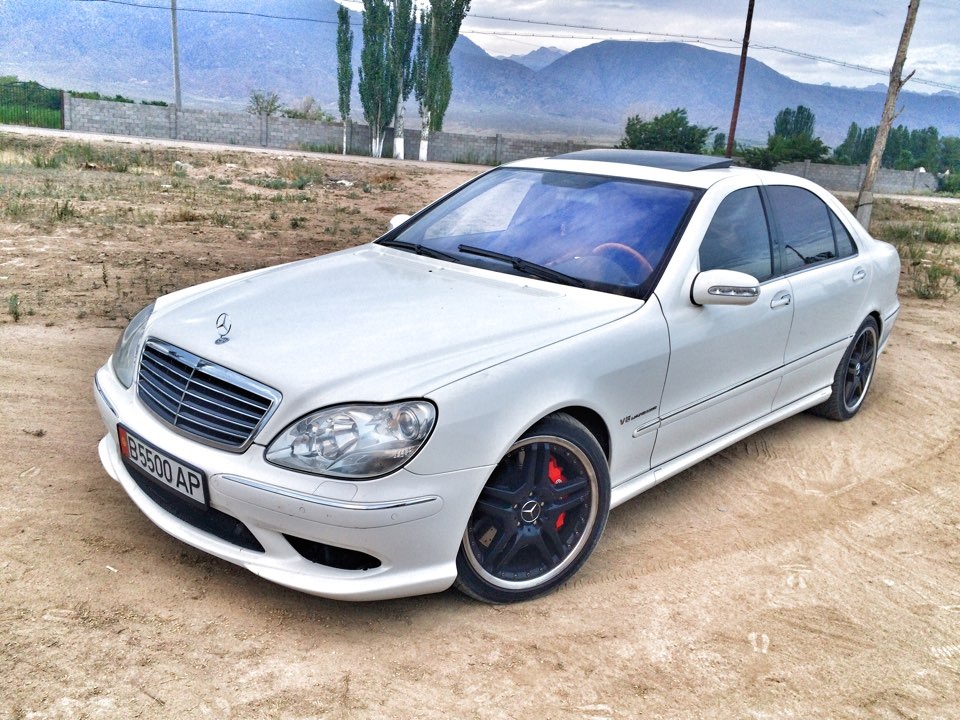 Белая 220. Мерседес s55 AMG. Мерседес 220 AMG. Мерседес 220 АМГ. S55 AMG w220.