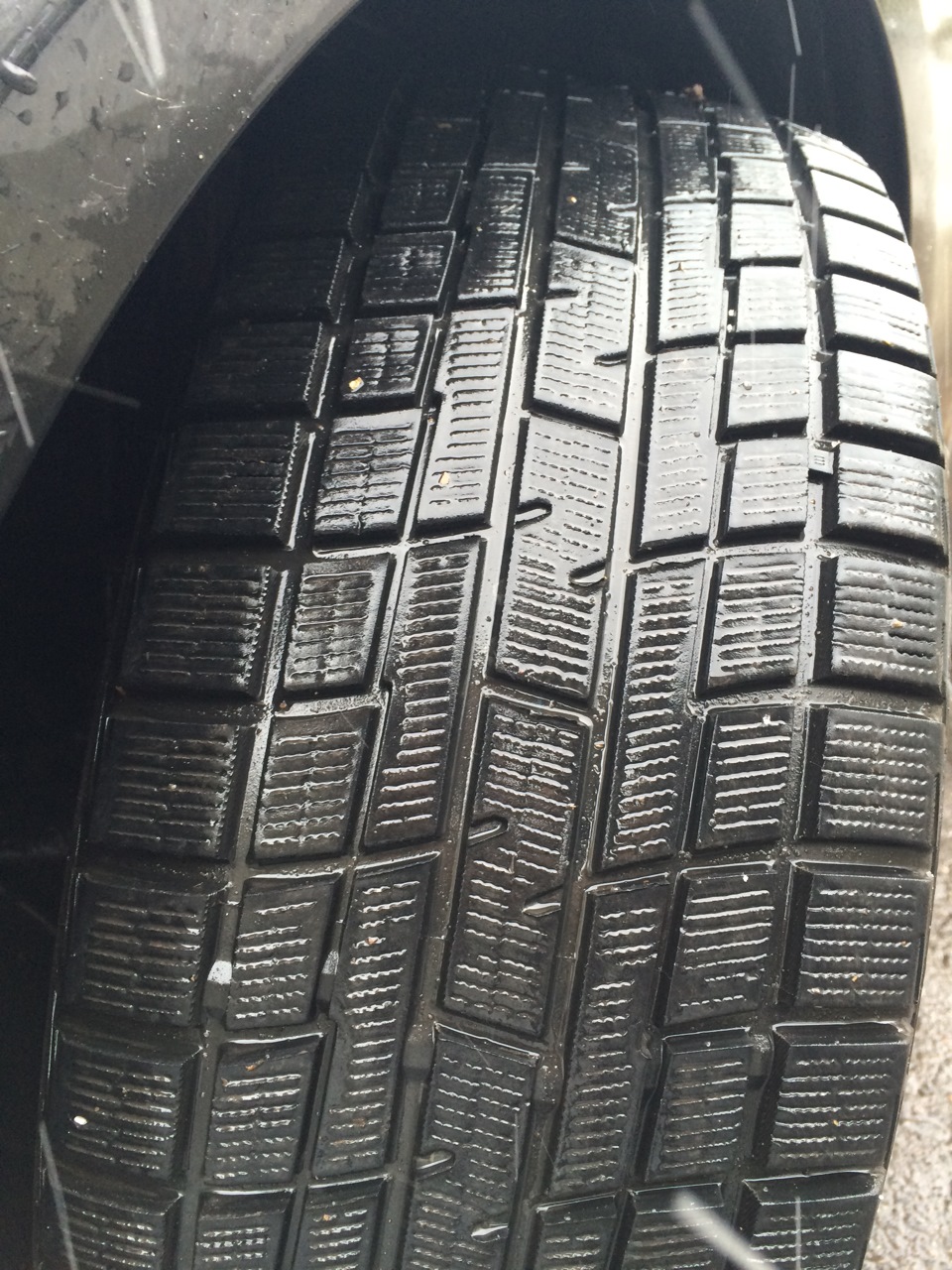 продаю зимнюю резину yokohama 224/45 r18 91Q — BMW 3 series (F30), 2 л ...