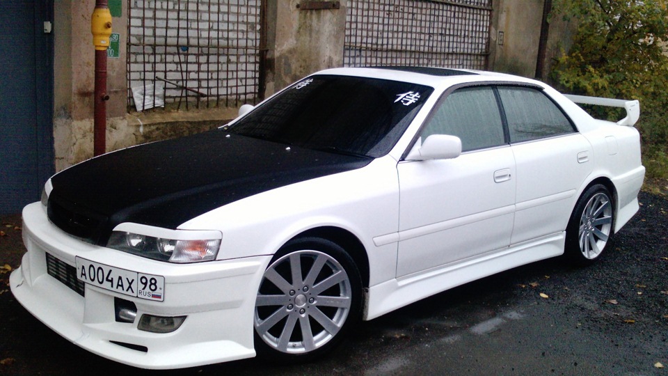 Toyota chaser центральное отверстие