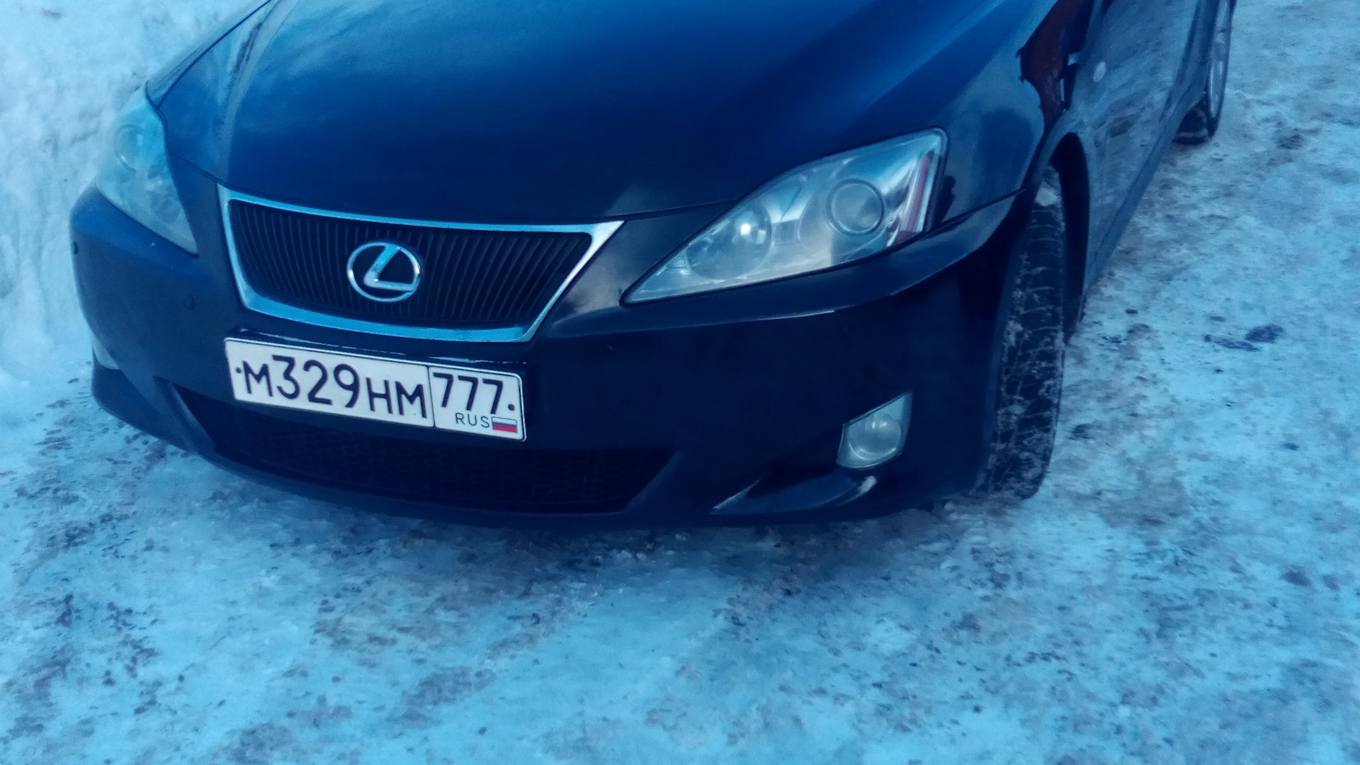 Lexus IS II 2.5 бензиновый 2007 | 