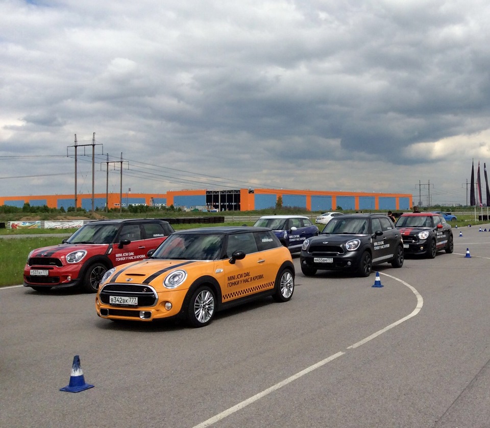 Фото в бортжурнале MINI Cooper S Mk II