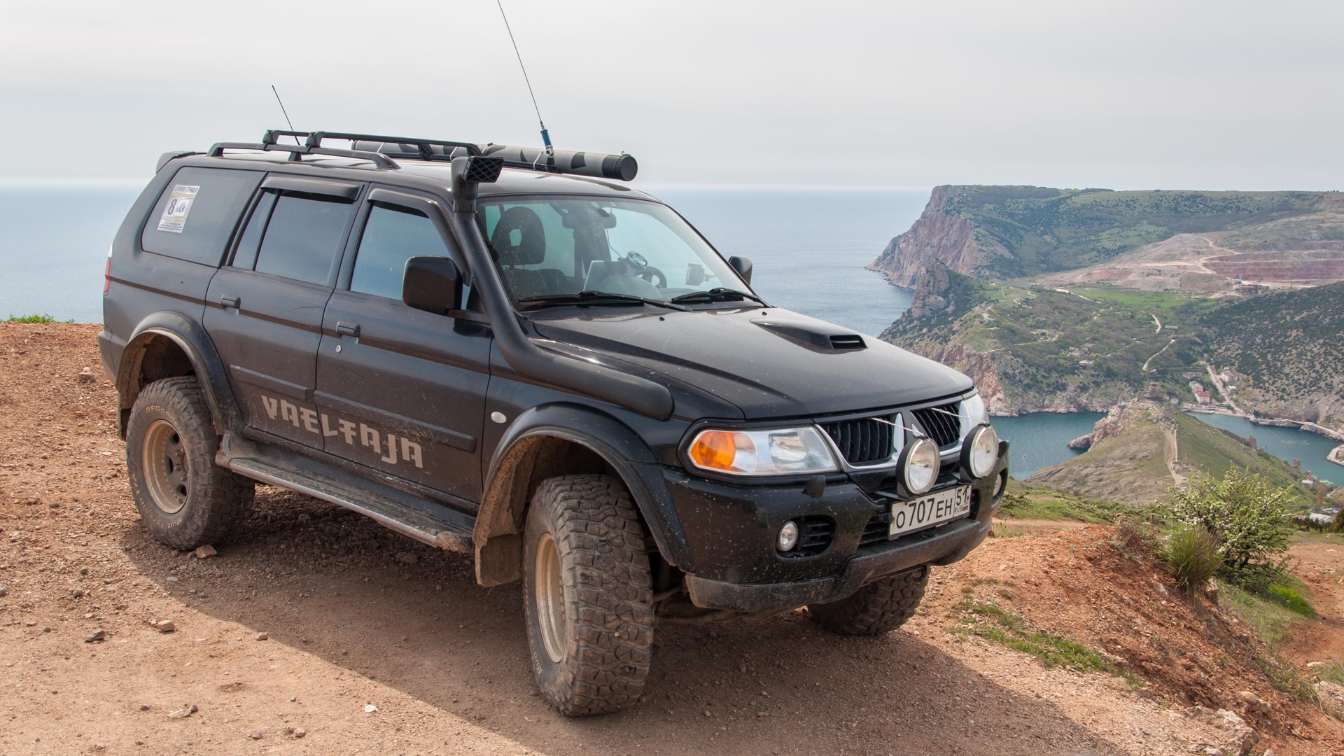 Мицубиси Паджеро спорт 1. Pajero Sport 2005. Паджеро спорт 1 Рестайлинг. Гудрич на Паджеро спорт 1.