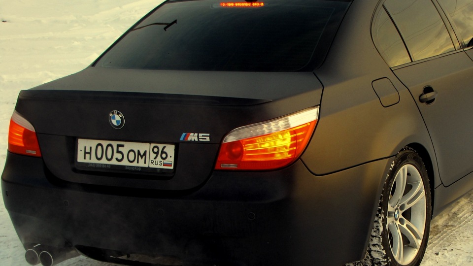 BMW M5 ГНОМ