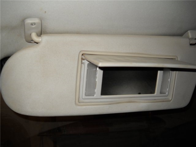 Новий козирьок — Opel Omega A