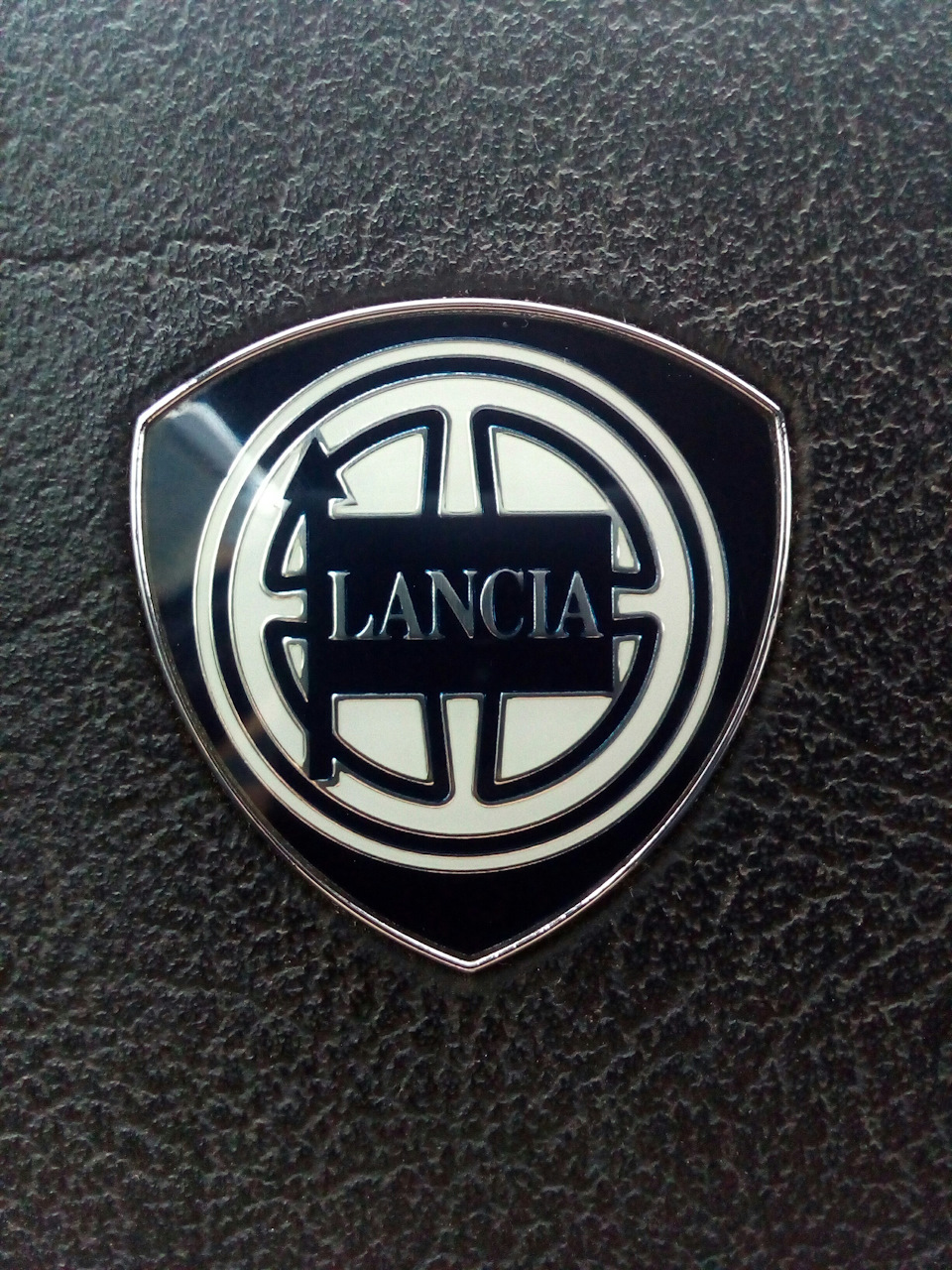 Lancia центр