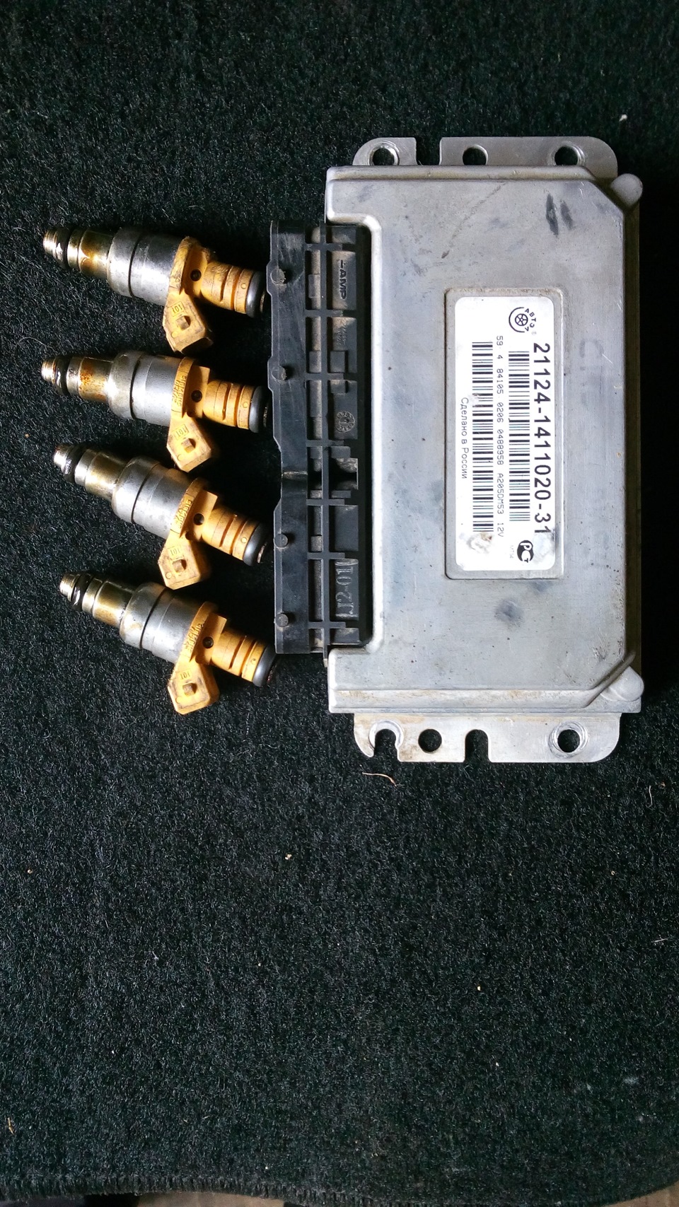 Январь 7.2 и SIEMENS DEKA ZMZ 6354 — Lada Приора седан, 1,6 л, 2011 ...