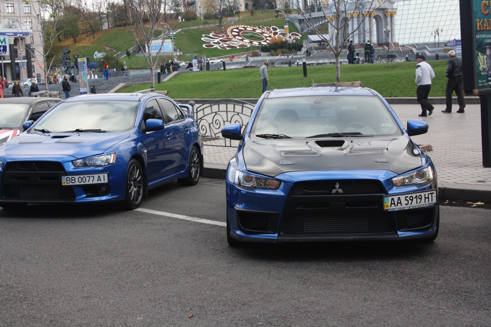 Evo на Хрещатике! 10й Эво слет. — Mitsubishi Lancer Evolution X, 2 л ...
