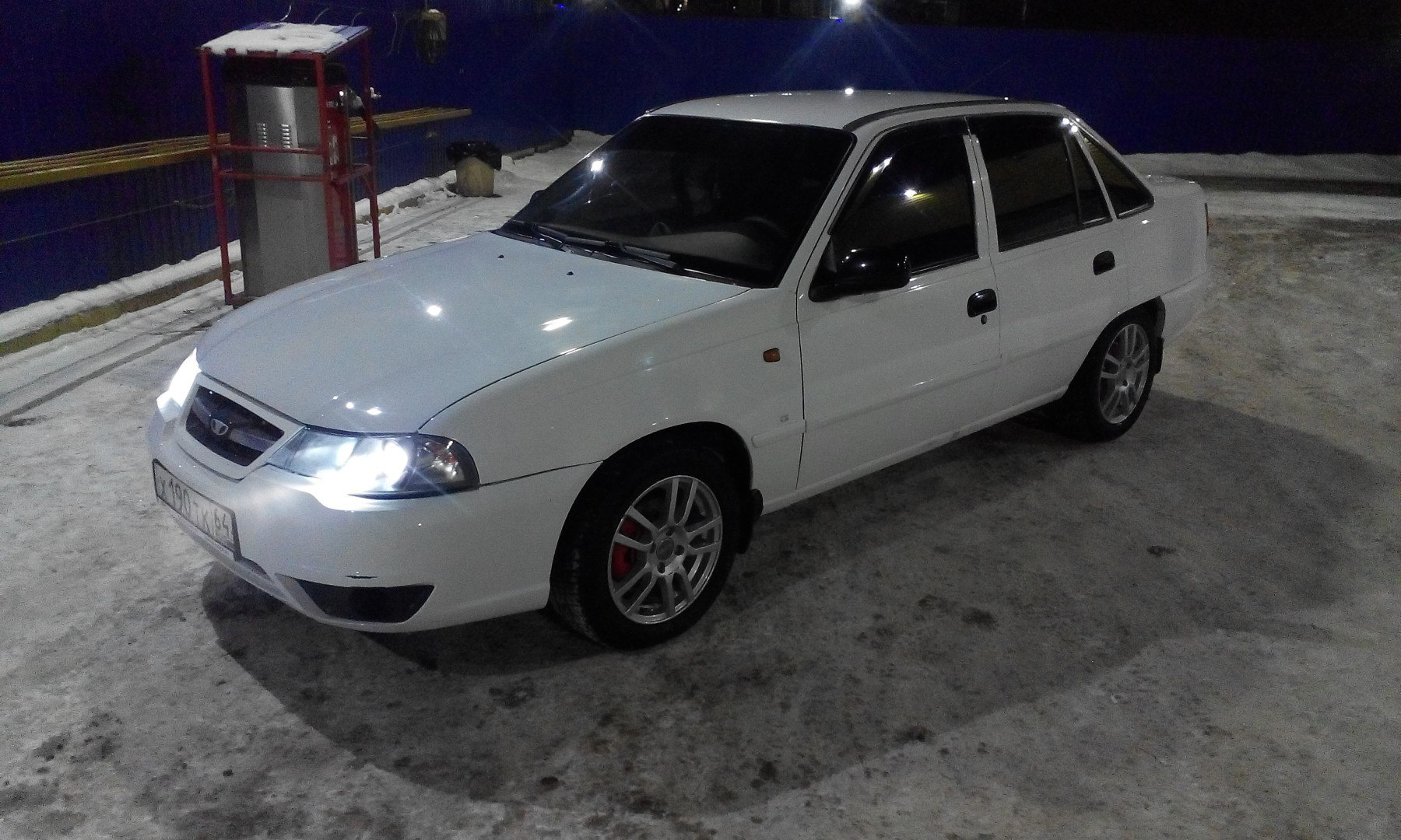 Daewoo Nexia n150 белая