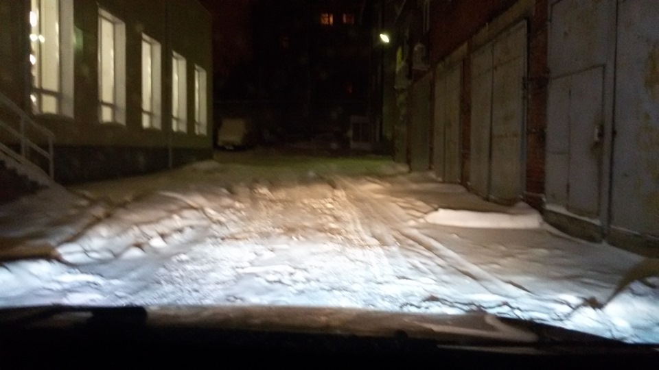 Ксенон в противотуманках — Lada Гранта, 1,6 л, 2012 года | стайлинг ...