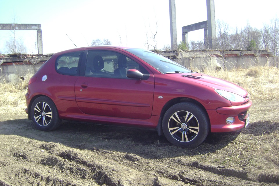 Разболтовка пежо. Peugeot 206 r 15 195/55. Peugeot 206 колеса r15.