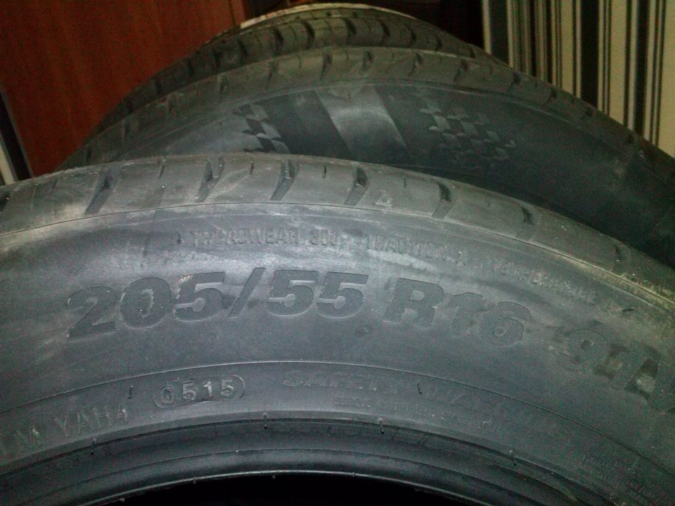 Шины краснодар 205 55 r16. Kumho Ecsta hs51 205/55 r16. Kumho 205/55 r16 es3. Kumho Ecsta ps91. Кумхо Ecsta hs51.