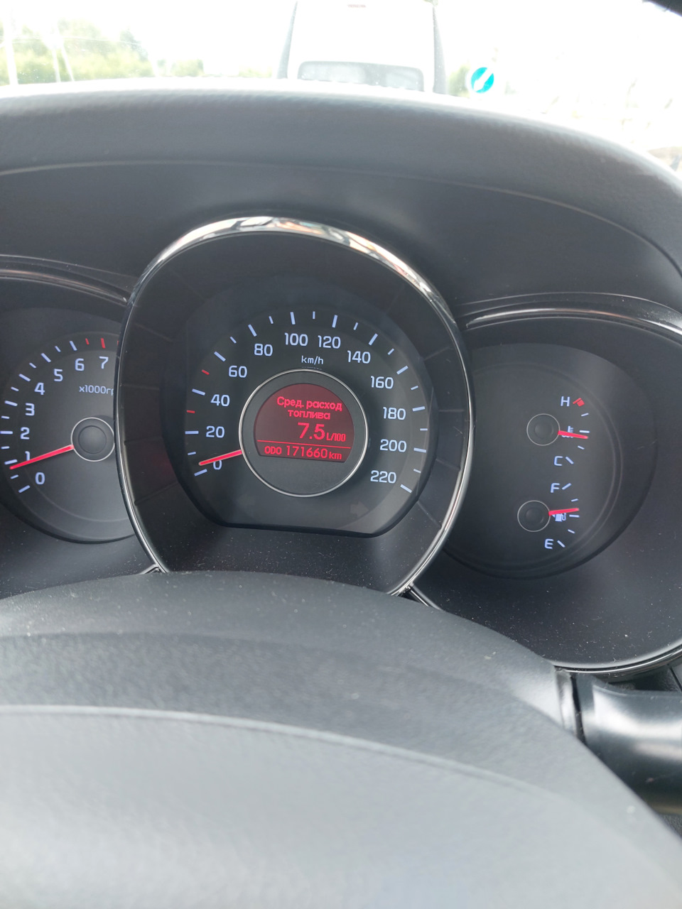 Замена передних амортизаторов на TRIALLI — KIA Rio (3G), 1,6 л, 2013 ...