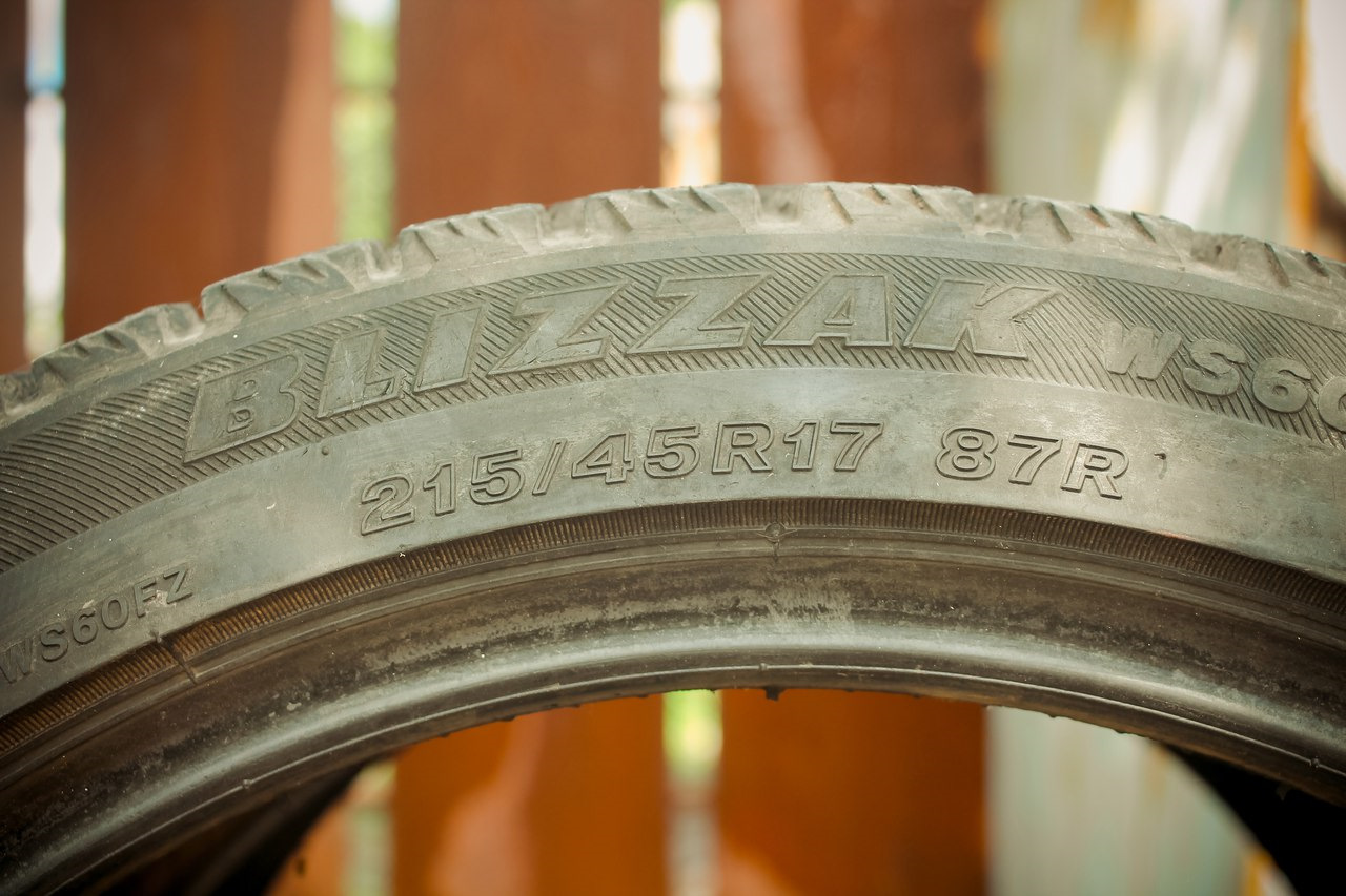 Bridgestone 60. 215/60 R17. Бриджстоун vs60. Bridgestone ws80fz.