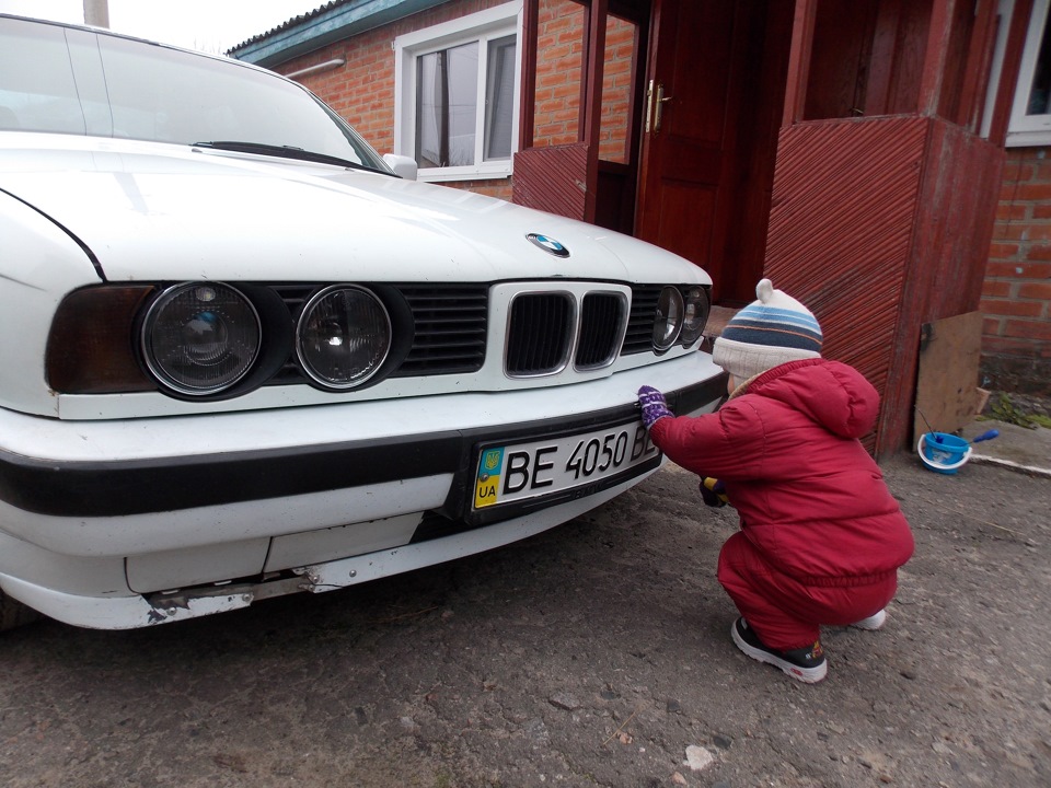 Bmw e34 hella black своими руками