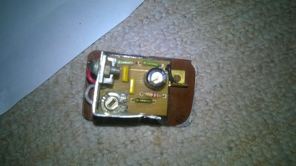 включение и выключение света с задержкой в 8сек. — Nissan Primera (P11 ...