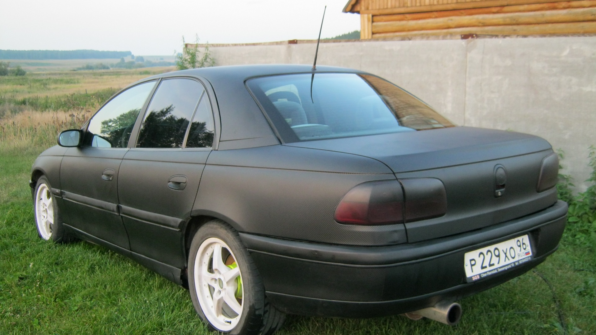 Opel Omega 99