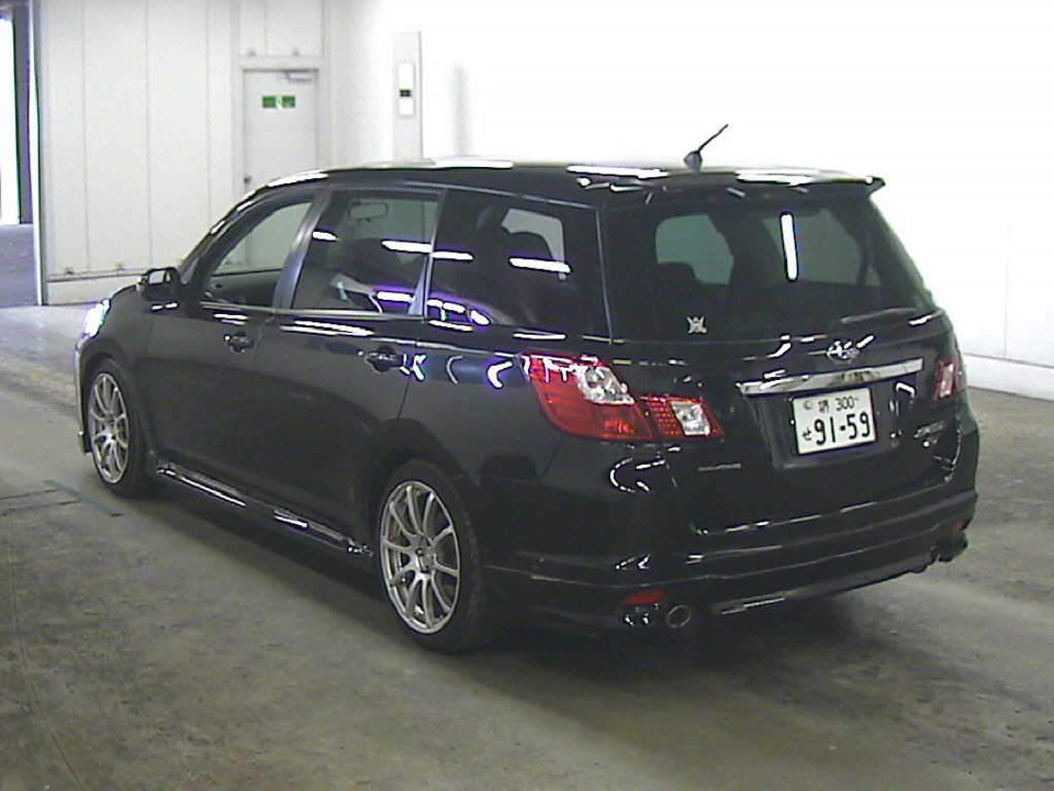 Фото subaru exiga