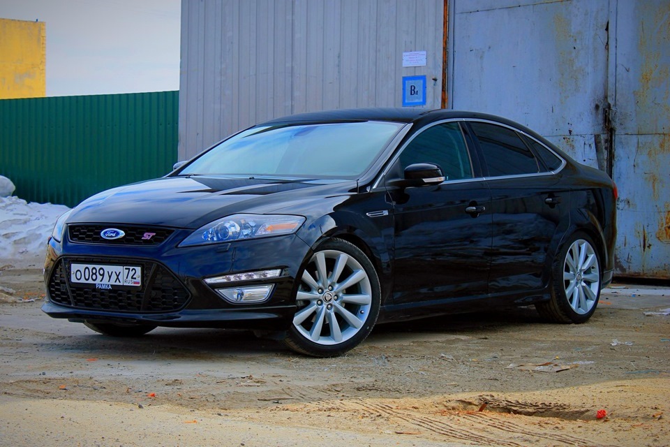 Диски форд мондео. Ford Mondeo 4 r19. Ford Mondeo 4 r17 черные. Ford Mondeo 4 на 19 дисках. Ford Mondeo на 19 дисках.