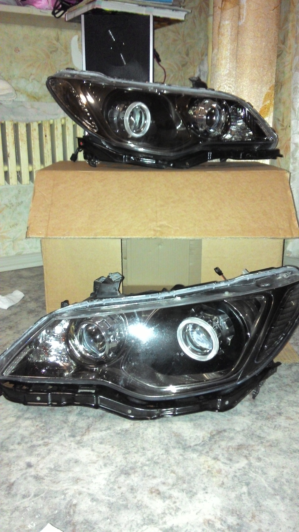 про фары — Honda Civic 4D (8G), 1,8 л, 2009 года | тюнинг | DRIVE2